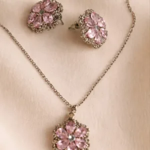 Majexia Pink Flower Earrings & Pendant Set